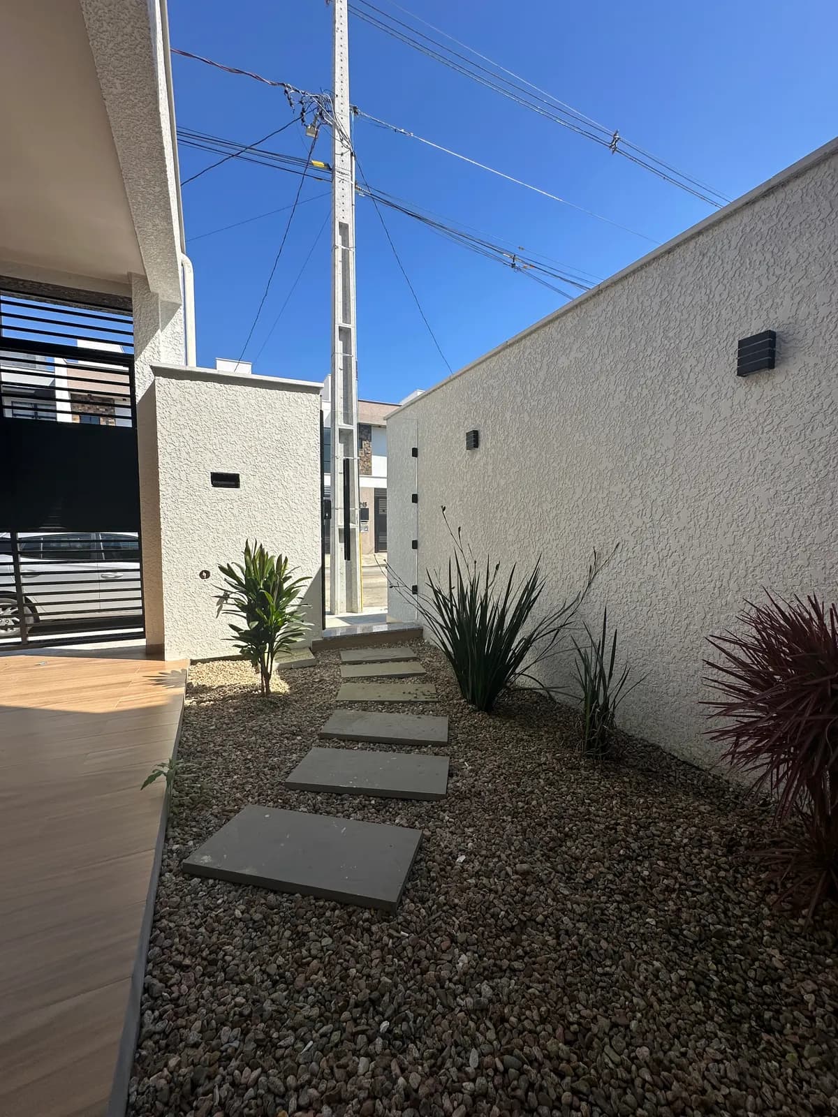 Geminado de Alto Padrão no Loteamento Mirage